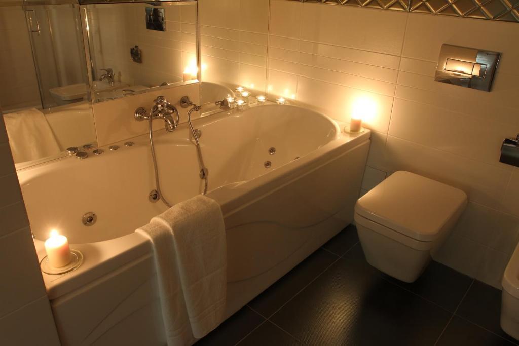Hotel Fado Spa & Restaurant Świdnica Værelse billede
