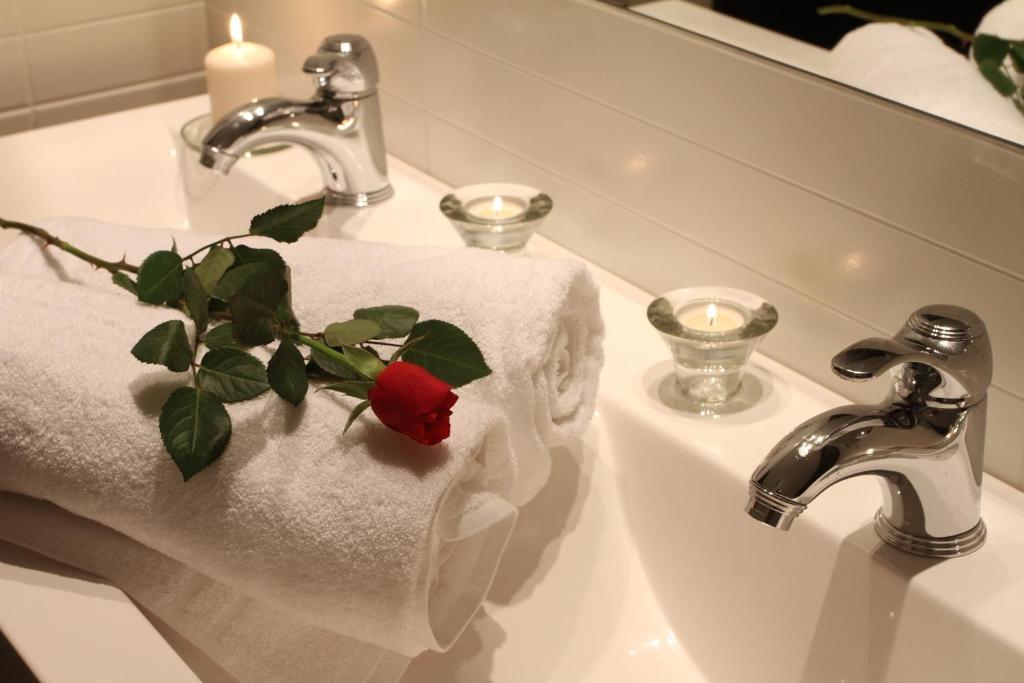 Hotel Fado Spa & Restaurant Świdnica Værelse billede