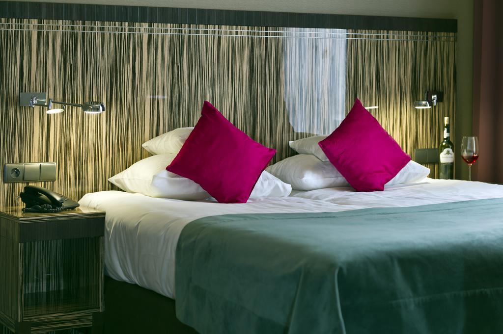 Hotel Fado Spa & Restaurant Świdnica Eksteriør billede