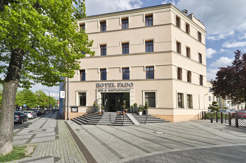 Hotel Fado Spa & Restaurant Świdnica Eksteriør billede