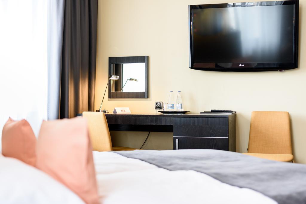 Hotel Fado Spa & Restaurant Świdnica Eksteriør billede